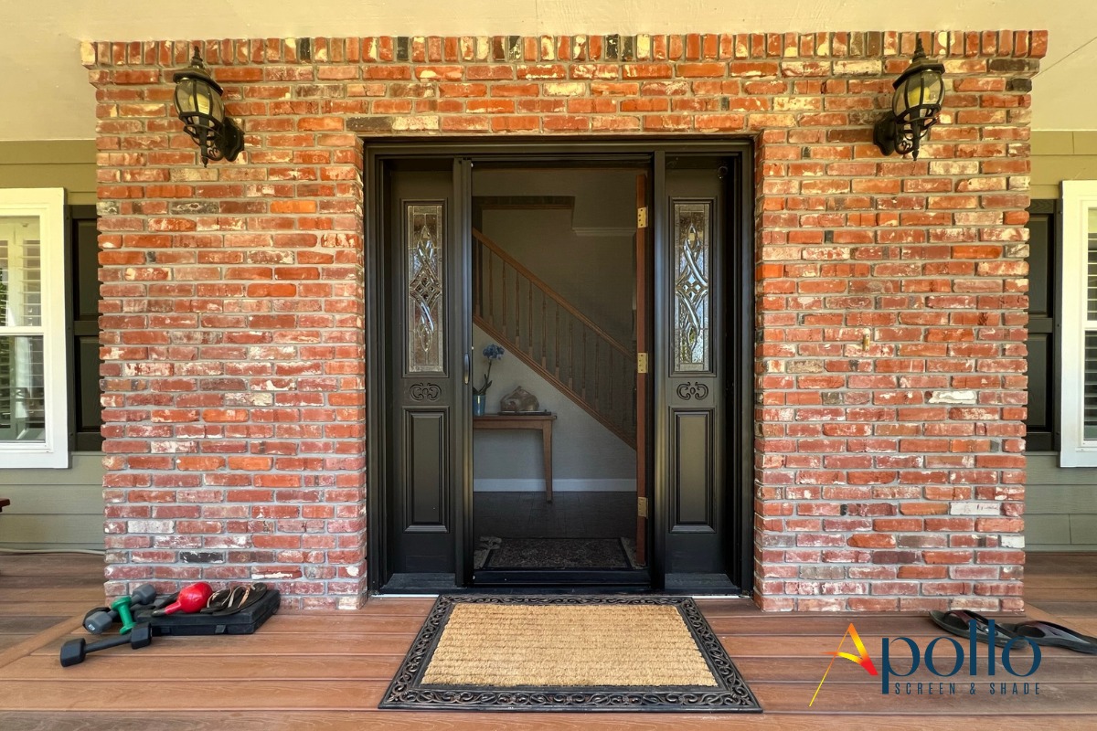 Black Retractable  Screen Door-5155.jpg